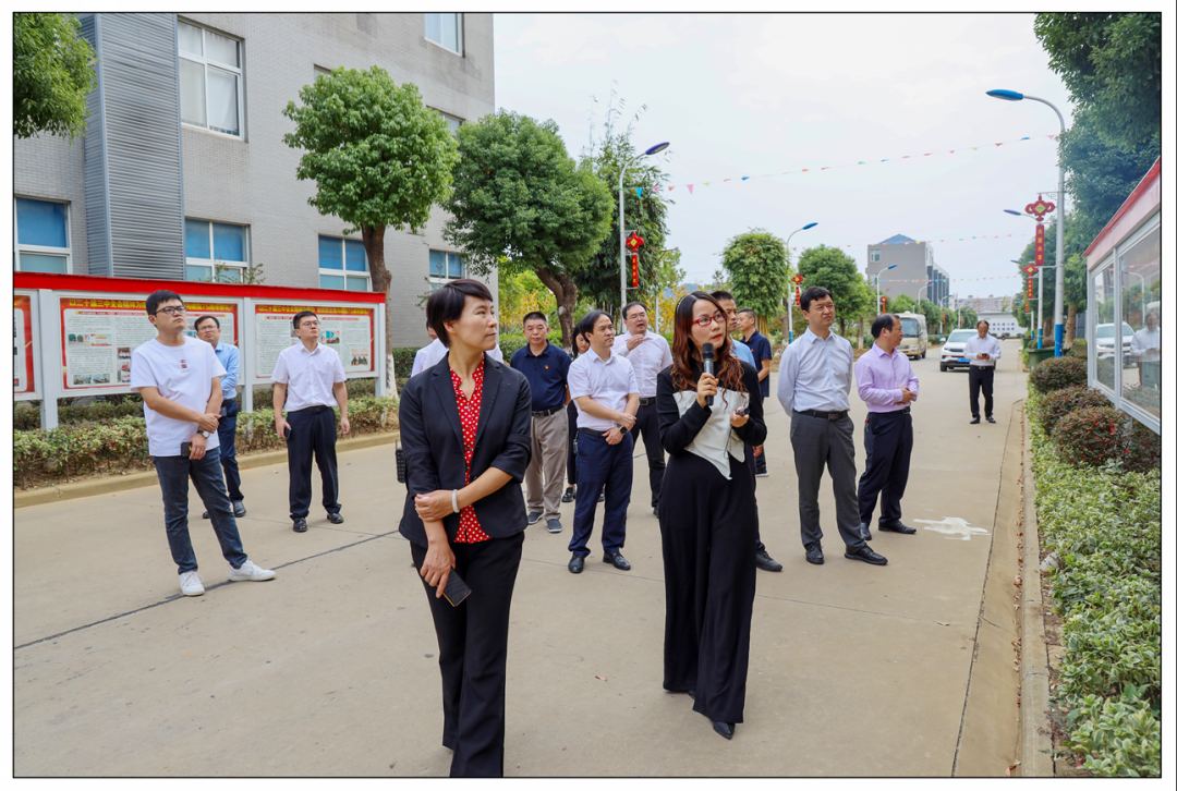 市委社會工作部領導率全市系統(tǒng)干部到大禹電氣調(diào)研兩新基層黨建工作